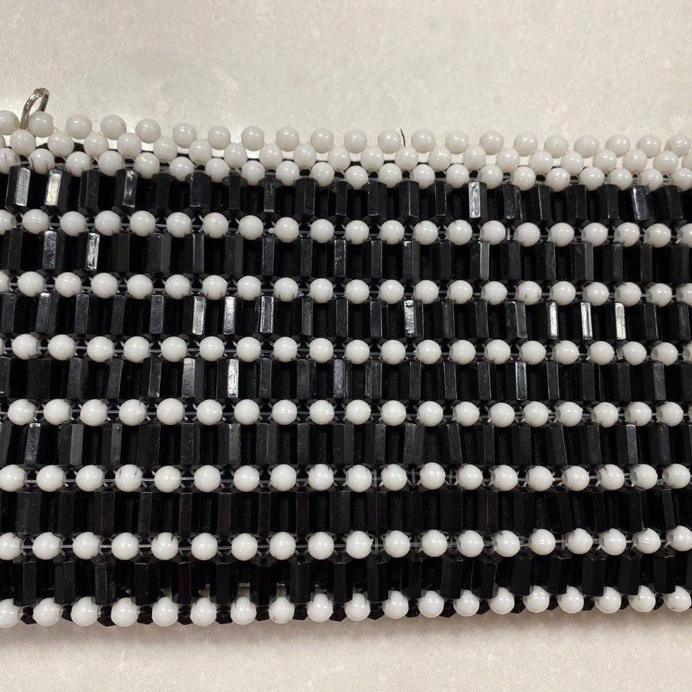 Vintage BAGTONE Black & White Beaded Clutch Bag 🖤 Mod 60s/70s Y2K Vibes - Picture 6 of 15